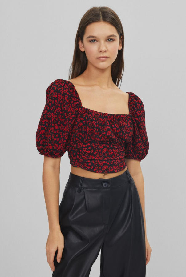 Flοral τοπ με τύπωμα